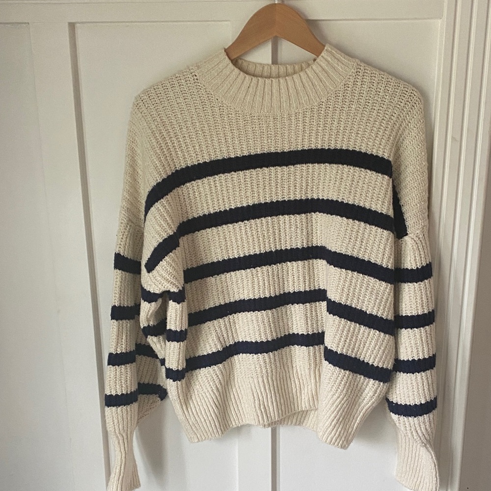 Old Navy women’s  Cream and Blue Striped Crewneck Sweater